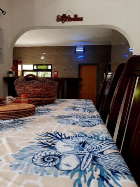 מלון לה דיג La Source Self Catering מראה חיצוני תמונה